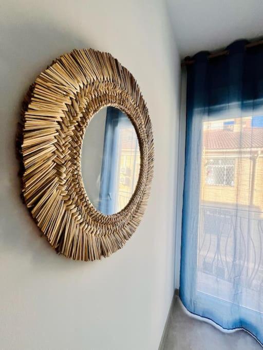 Lovely Apartment Close By City Center マラガ エクステリア 写真